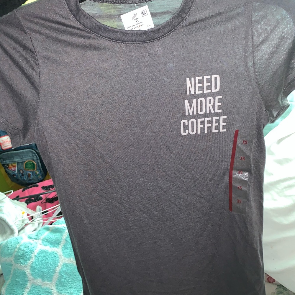 cute shirt .